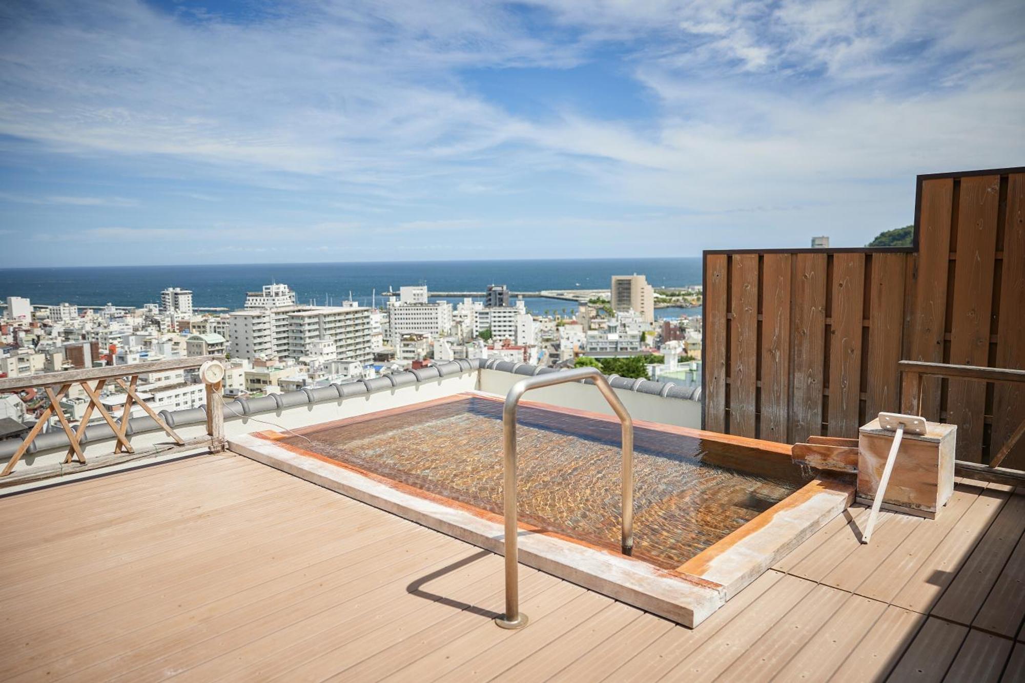 Shin Kadoya Hotel Atami  Exterior photo