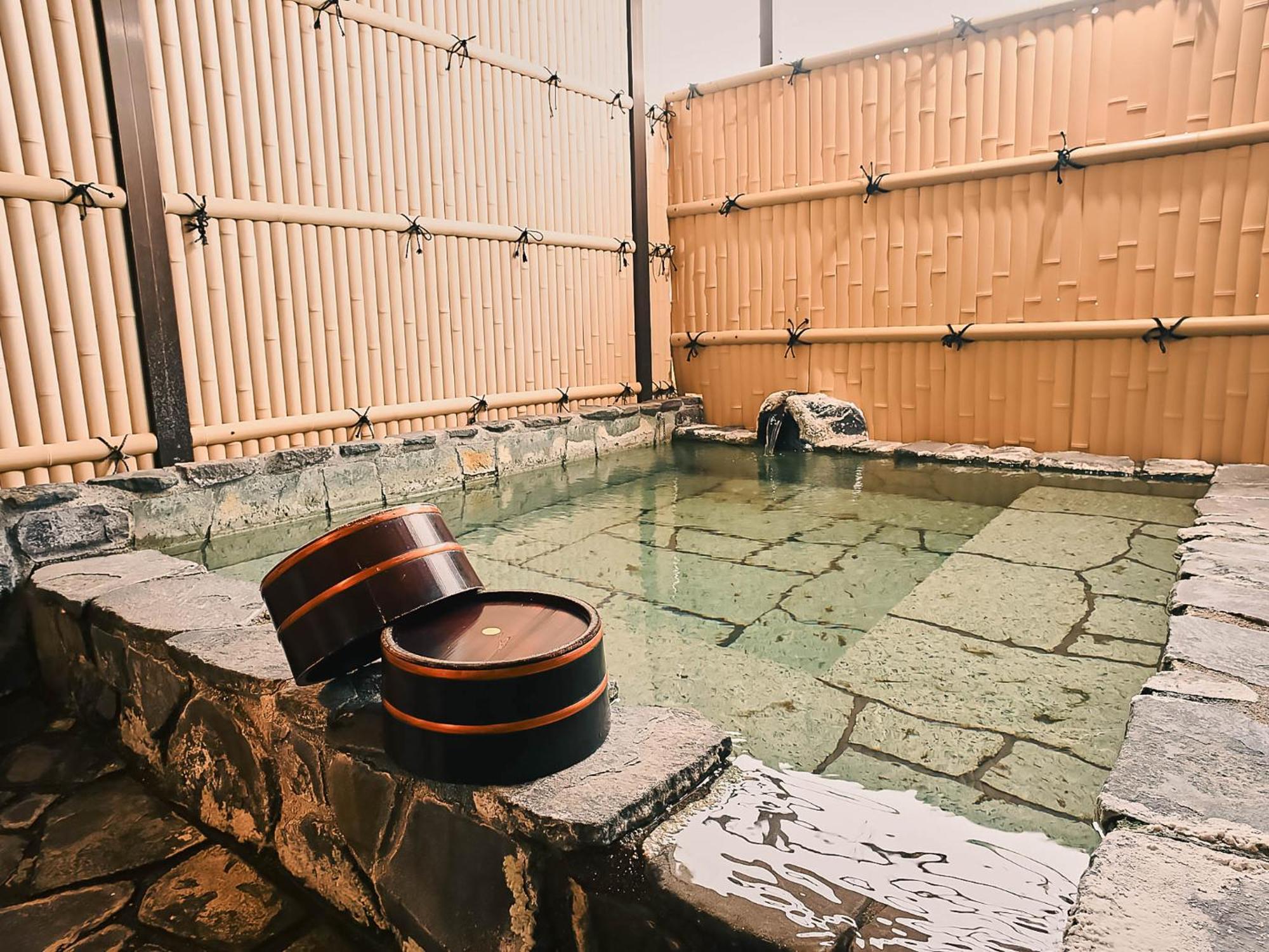 Shin Kadoya Hotel Atami  Exterior photo